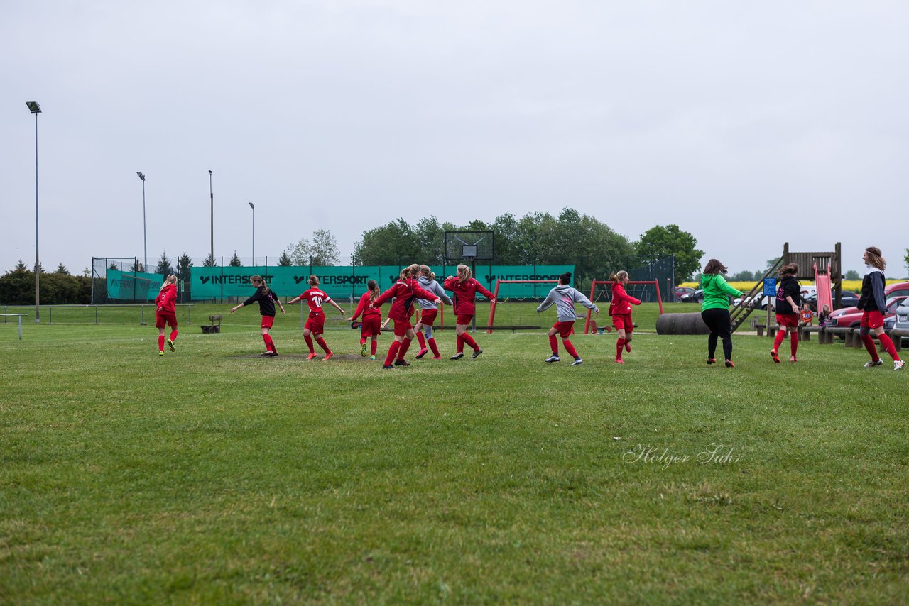 Bild 51 - wCJ SV Steinhorst/Labenz - VfL Oldesloe : Ergebnis: 18:0